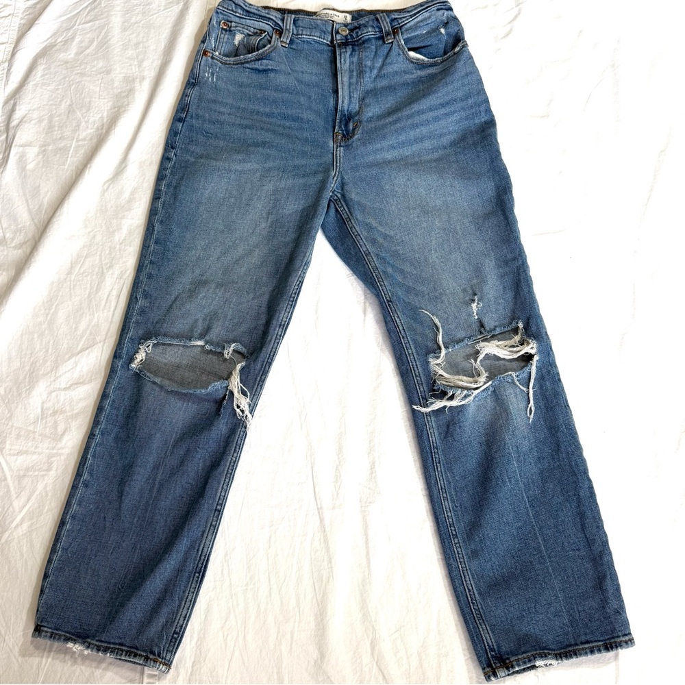 Abercrombie & Fitch Distressed Mid Wash Blue Ankle Straight High Rise Jeans 29